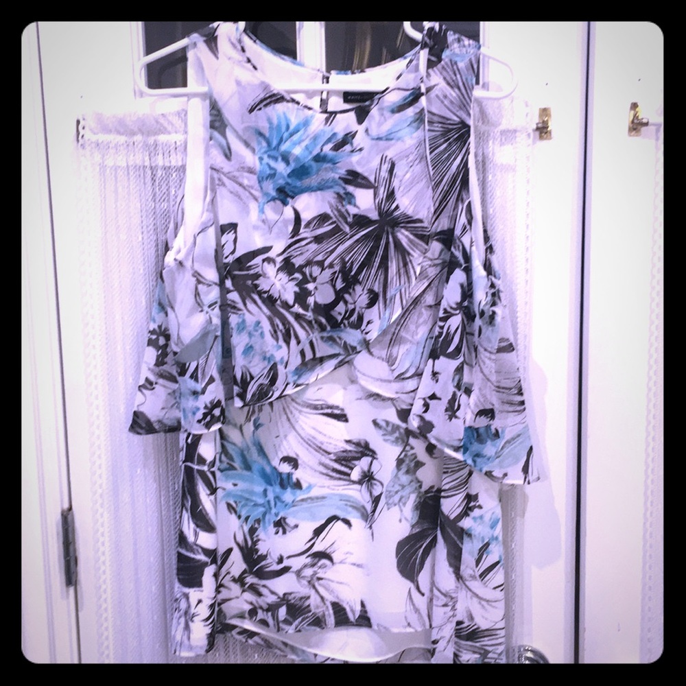 NWOT WHBM Sleeveless Top